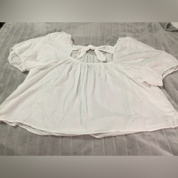 Old Navy Puff-Sleeve Cutout Tie-Back Swing Blouse Sheer White Size 4X NWOT - Picture 1 of 6